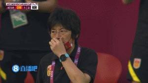 加油！中国女足获得点球！唐佳丽主罚命中