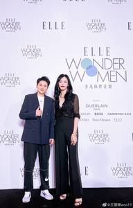 😎猜猜这是谁？跨界！中国女足队长王珊珊出席活动引领时尚风